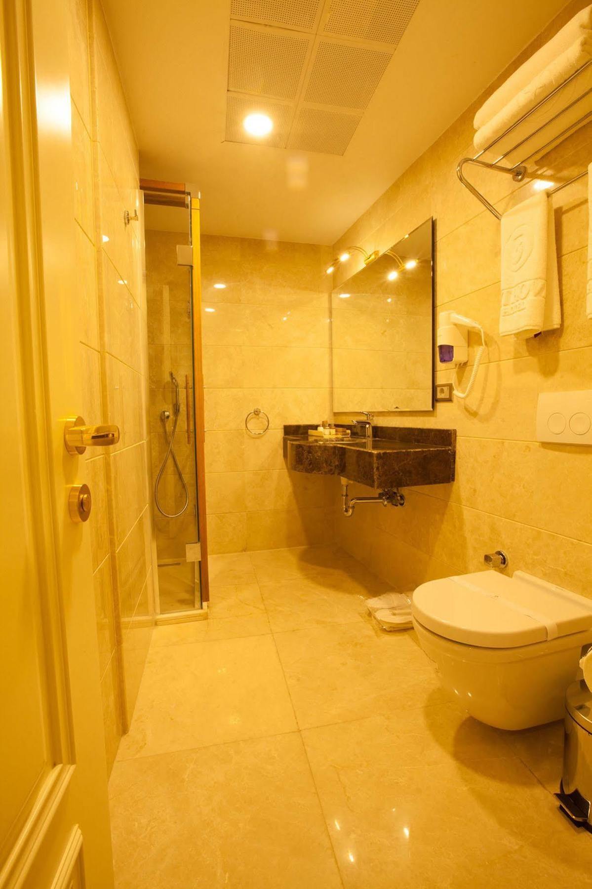 Beethoven Hotel - Special Category Istanbul Luaran gambar